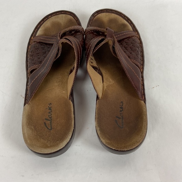 Clarks Genuine Leather Woven Criss Cross Slip on Open Toe Sandal - Picture 10 of 16